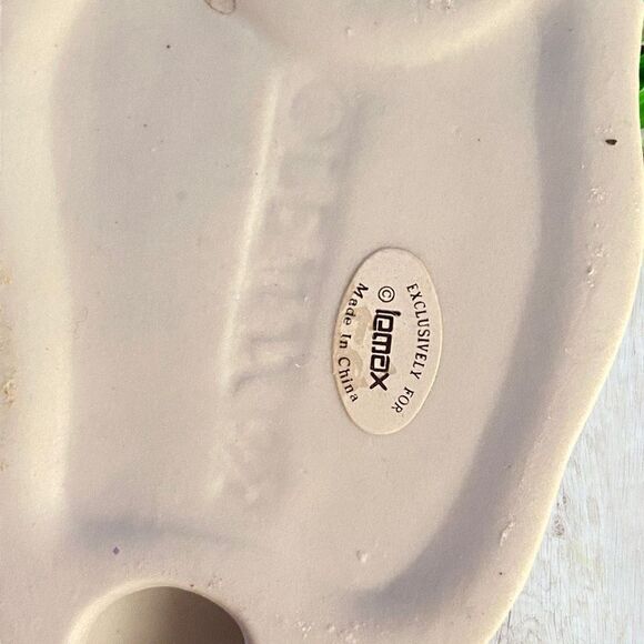 SOLD Lemax Dickensvale Collectibles Christmas Village Porcelain Nativity Set - Picture 12 of 12